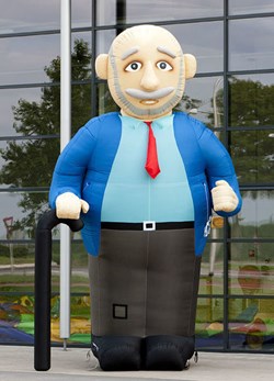 grote opblaas inflatable abraham woerden
